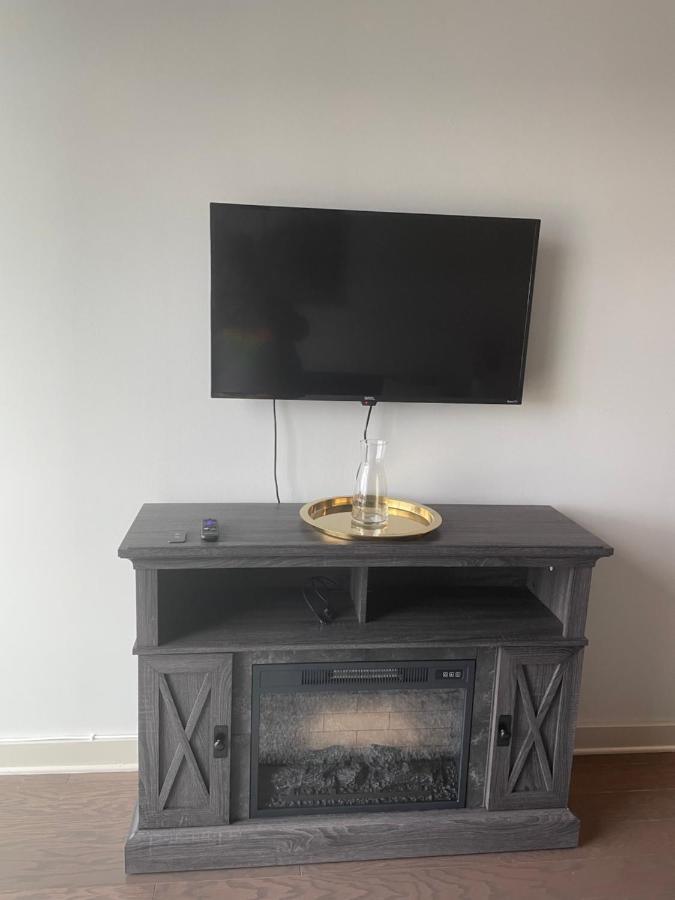 Luxurious 1Br Uptown Highrise/ Balcony With City View! Charlotte Buitenkant foto