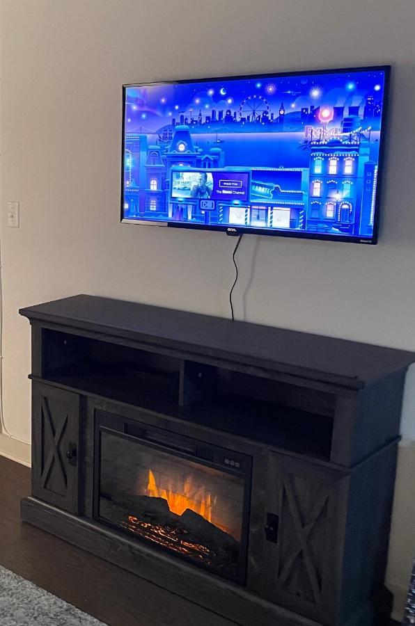 Luxurious 1Br Uptown Highrise/ Balcony With City View! Charlotte Buitenkant foto